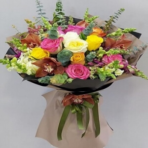 Renkli Gül Buket